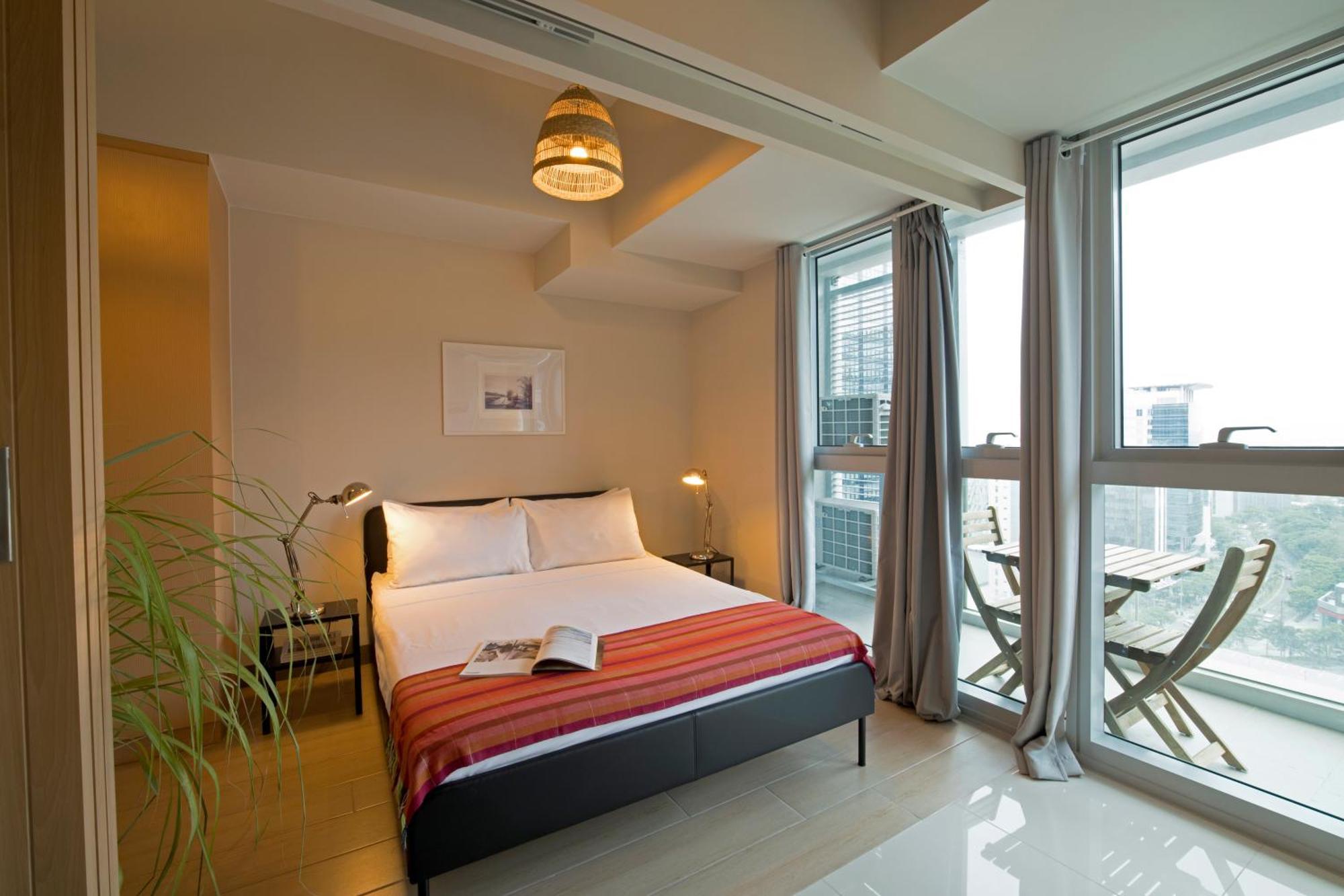 Uptown Parksuites Apartments Tower 2 Bgc By Ph Staycation مانيلا المظهر الخارجي الصورة